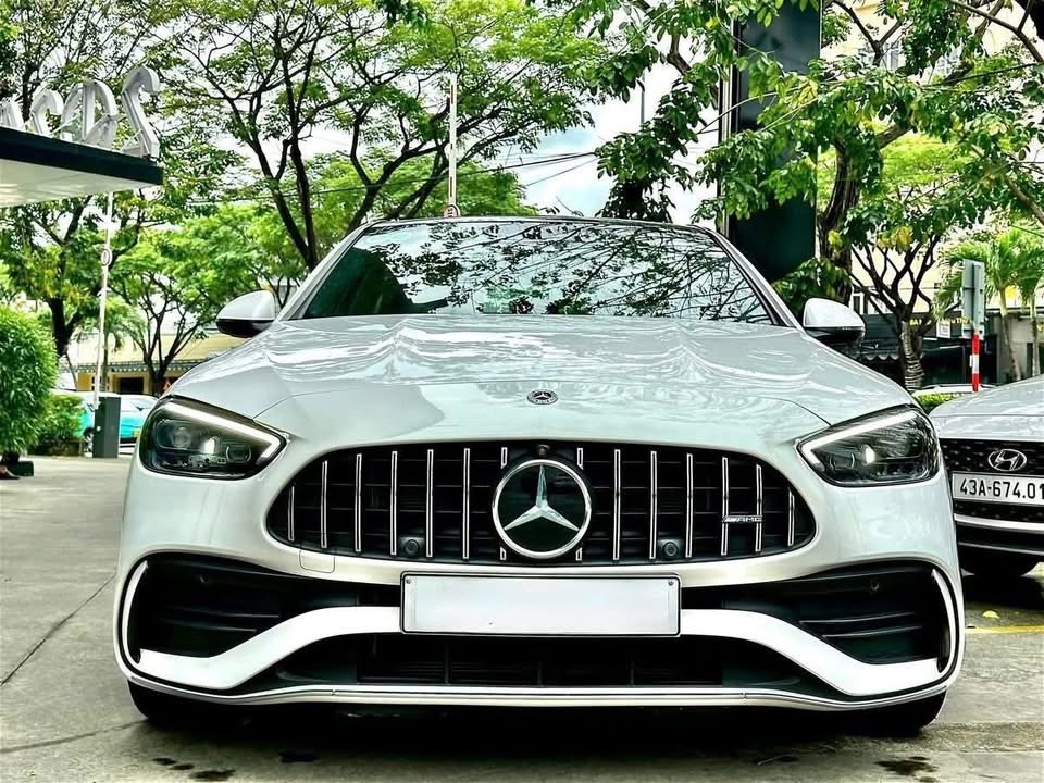 Mercedes C43 AMG 2023